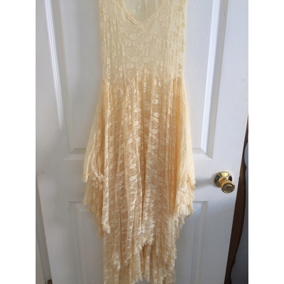 Lace Dress - Picture 2 of 3